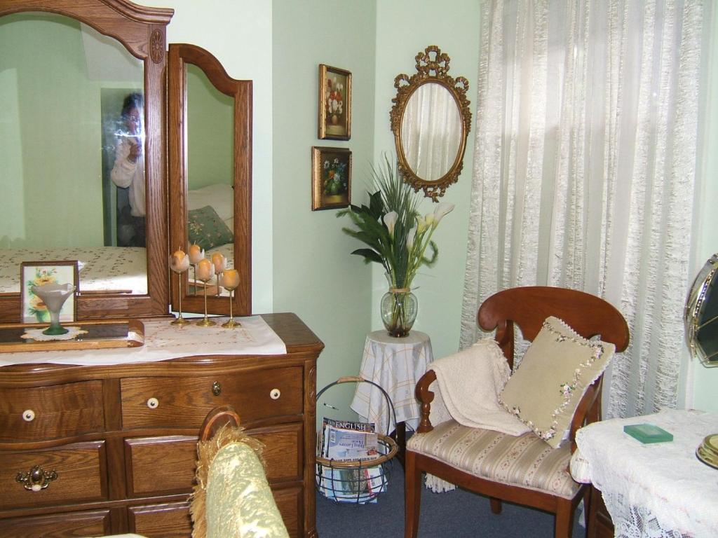 Hummingbird Bed And Breakfast Clearwater Phòng bức ảnh